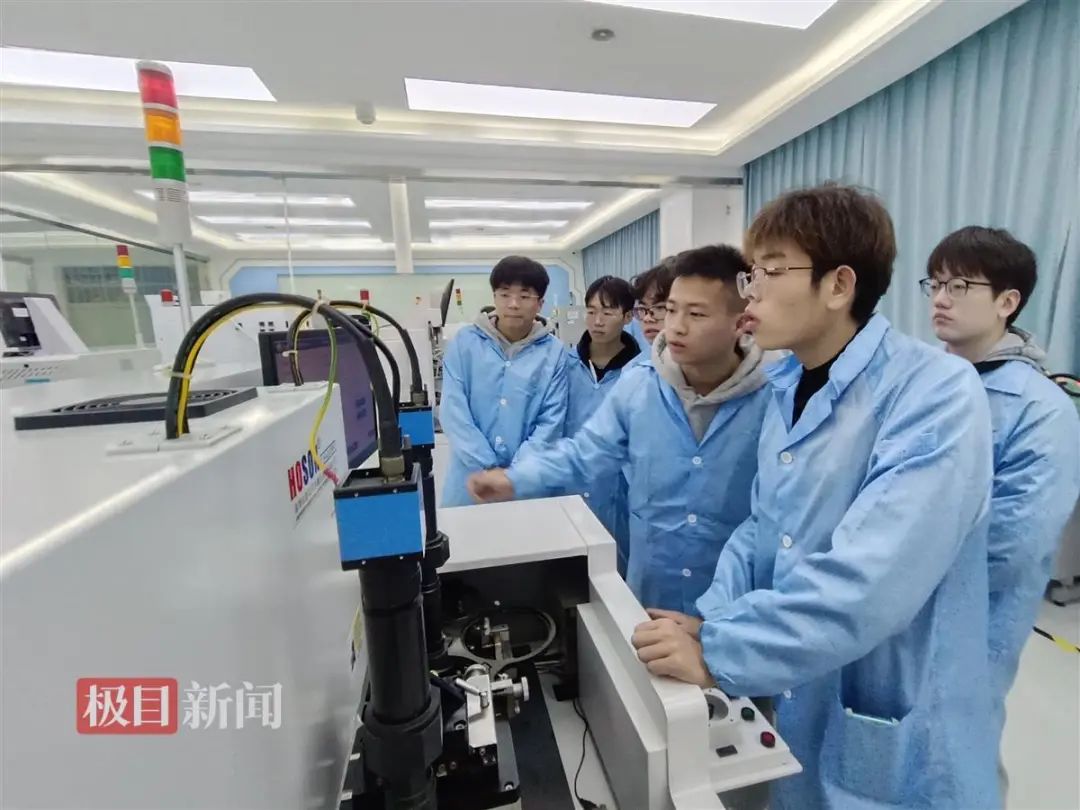 点击查看高清原图 点击查看高清原图